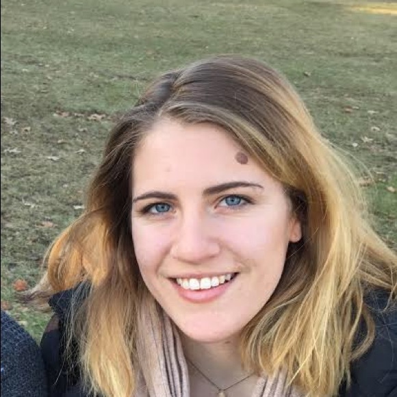 Meet your Posher, Bronwen - Picture 1 of 1